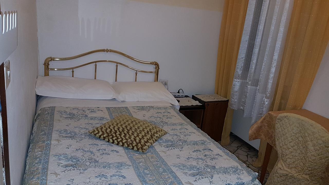 Casa Maya Souvenir Флоренция Экстерьер фото